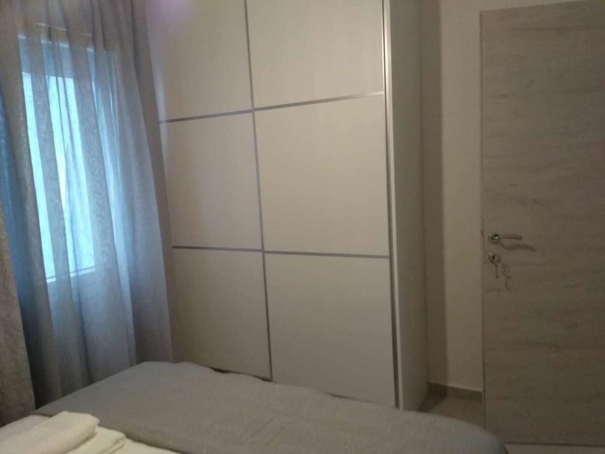 Petrani Suite 1 Неа-Перамос Экстерьер фото